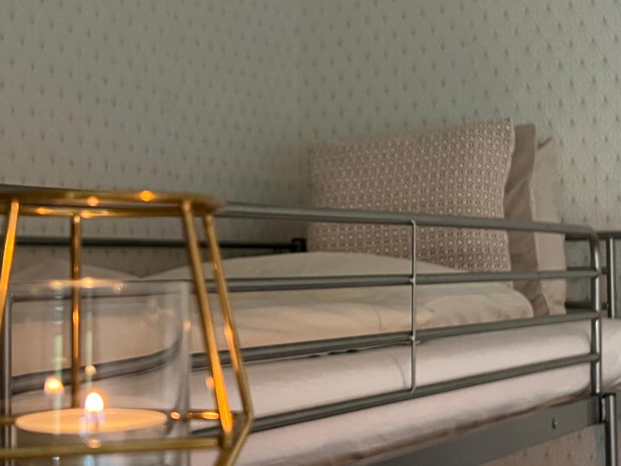 Hostel With A View - Champel Geneva