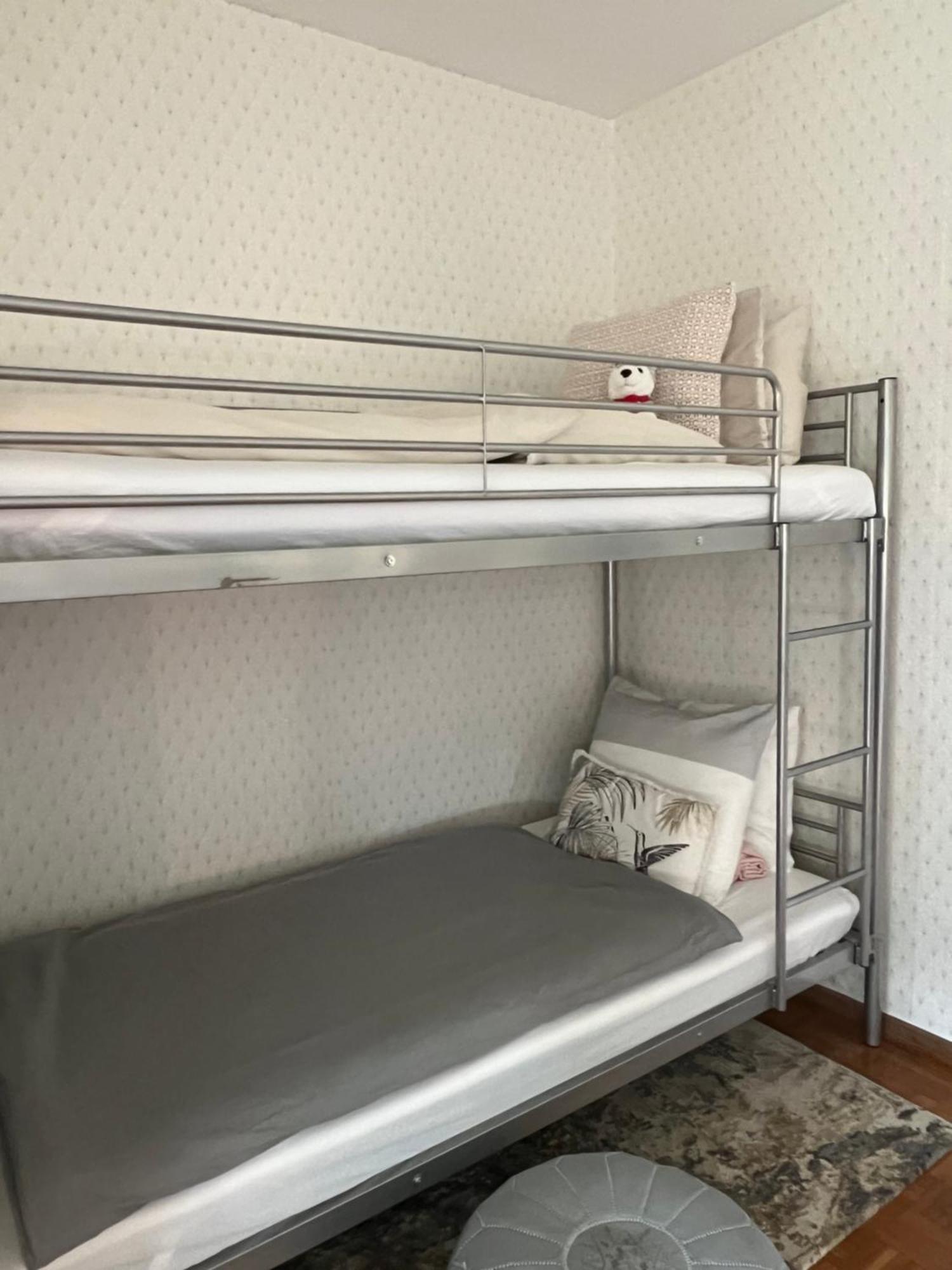 Hostel With A View - Champel Genf